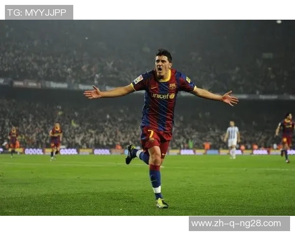 世界足球史上五大传奇球星的辉煌足迹与影响力解析 世界足球史上五大传奇球星的辉煌足迹与影响力解析